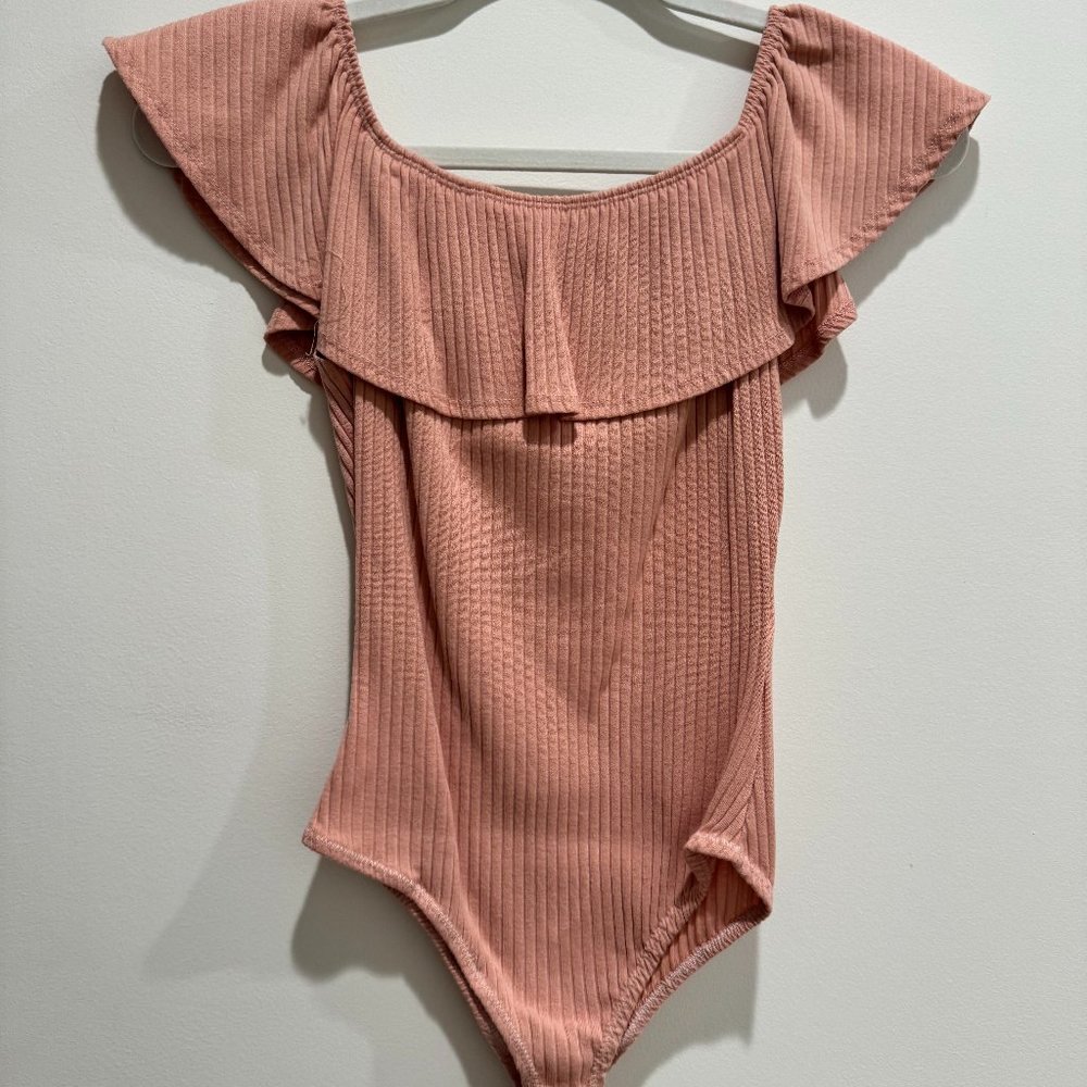 Kendall And Kylie Pink Off The Shoulder Bodysuit.
